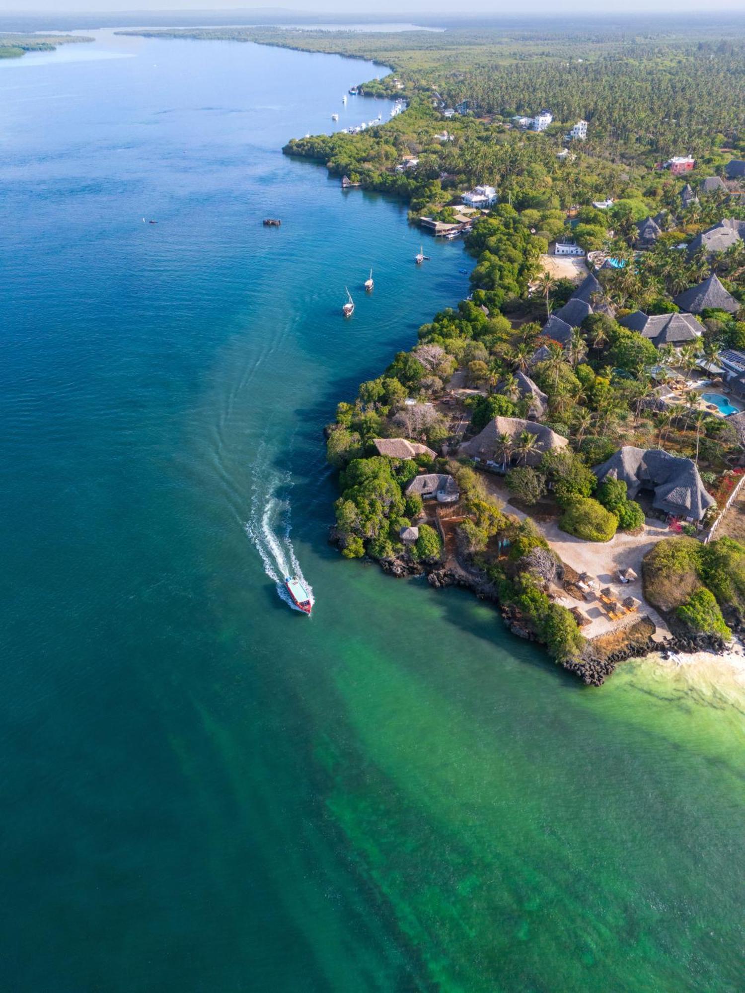 Temple Point Resort Watamu Exterior photo